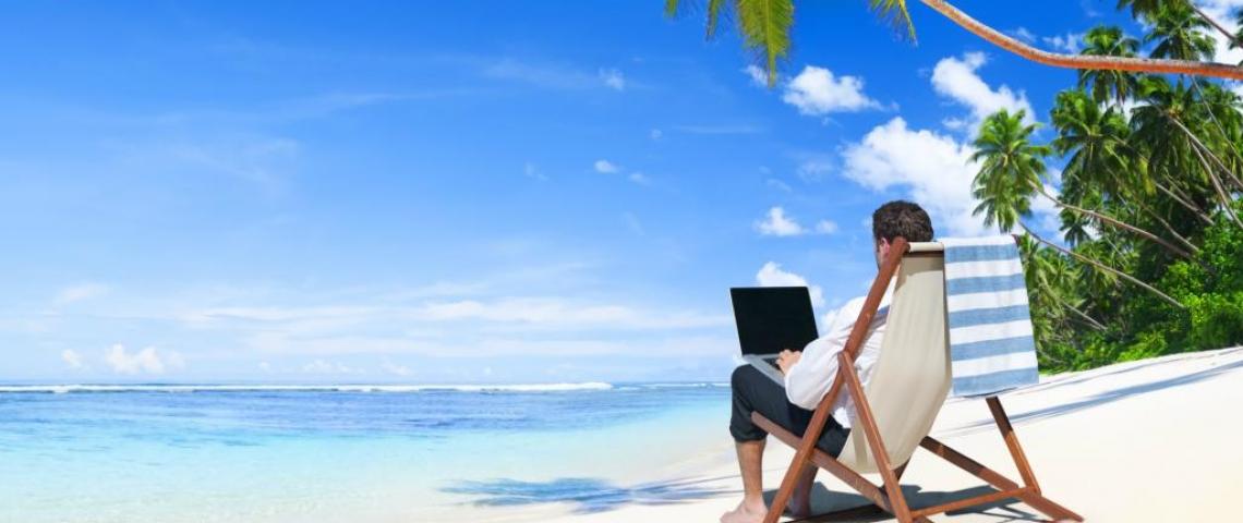  New study: Almost half of executives work on vacation